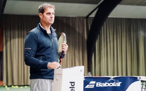 Trainer with Wingfield Box